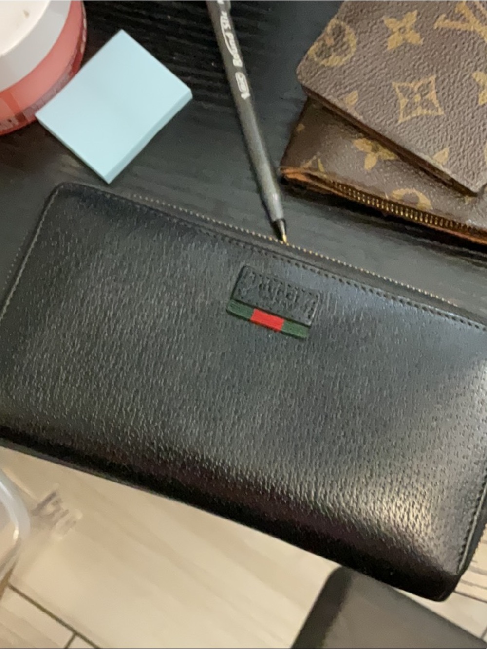 Gucci zippy